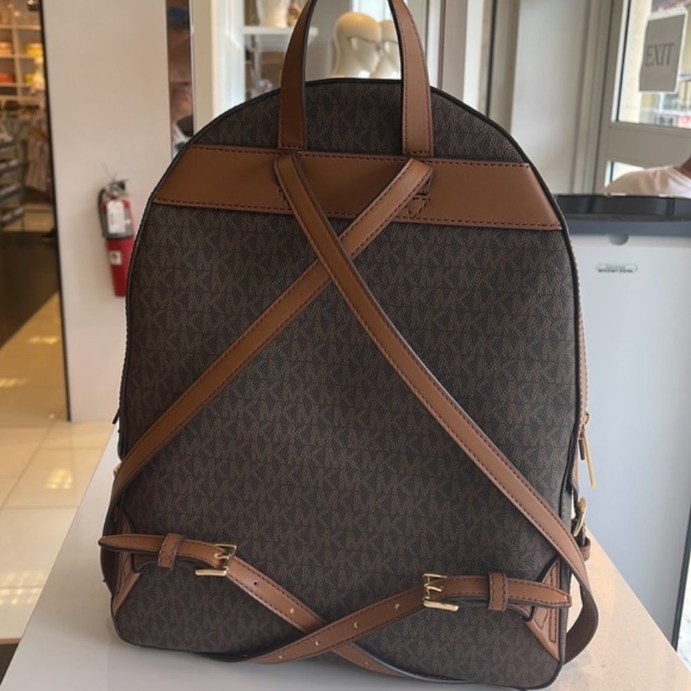 Michael Kors Jaycee Large Zip Pocket Backpack Brown - Picture 11 of 16